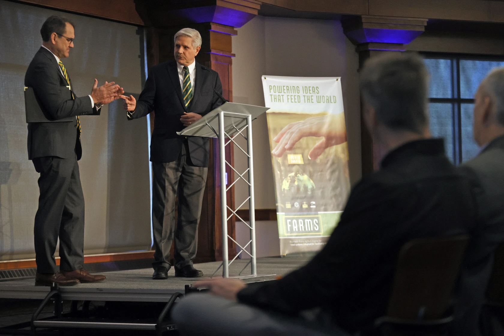 013023.N.FF.GrandFarm